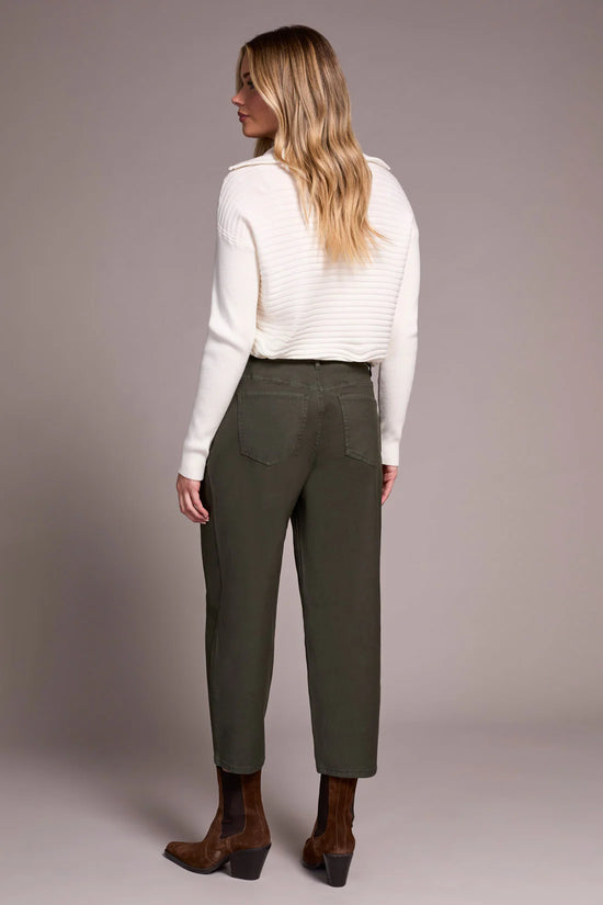 Audrey Girlfriend Barrel Jeans - Spruce