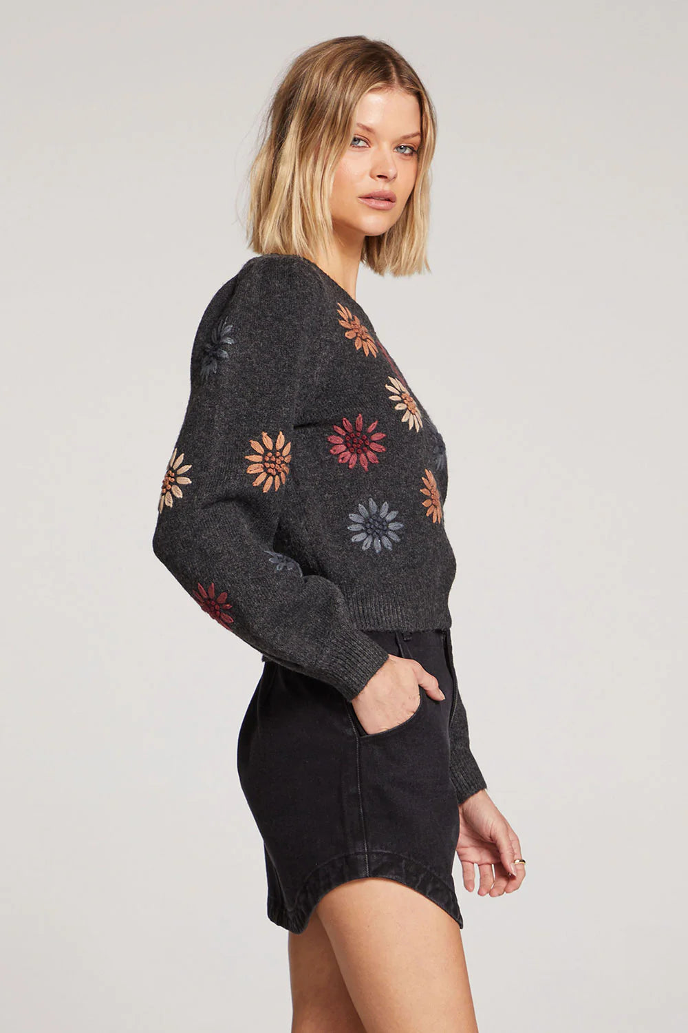Elima Pullover Sweater - Black