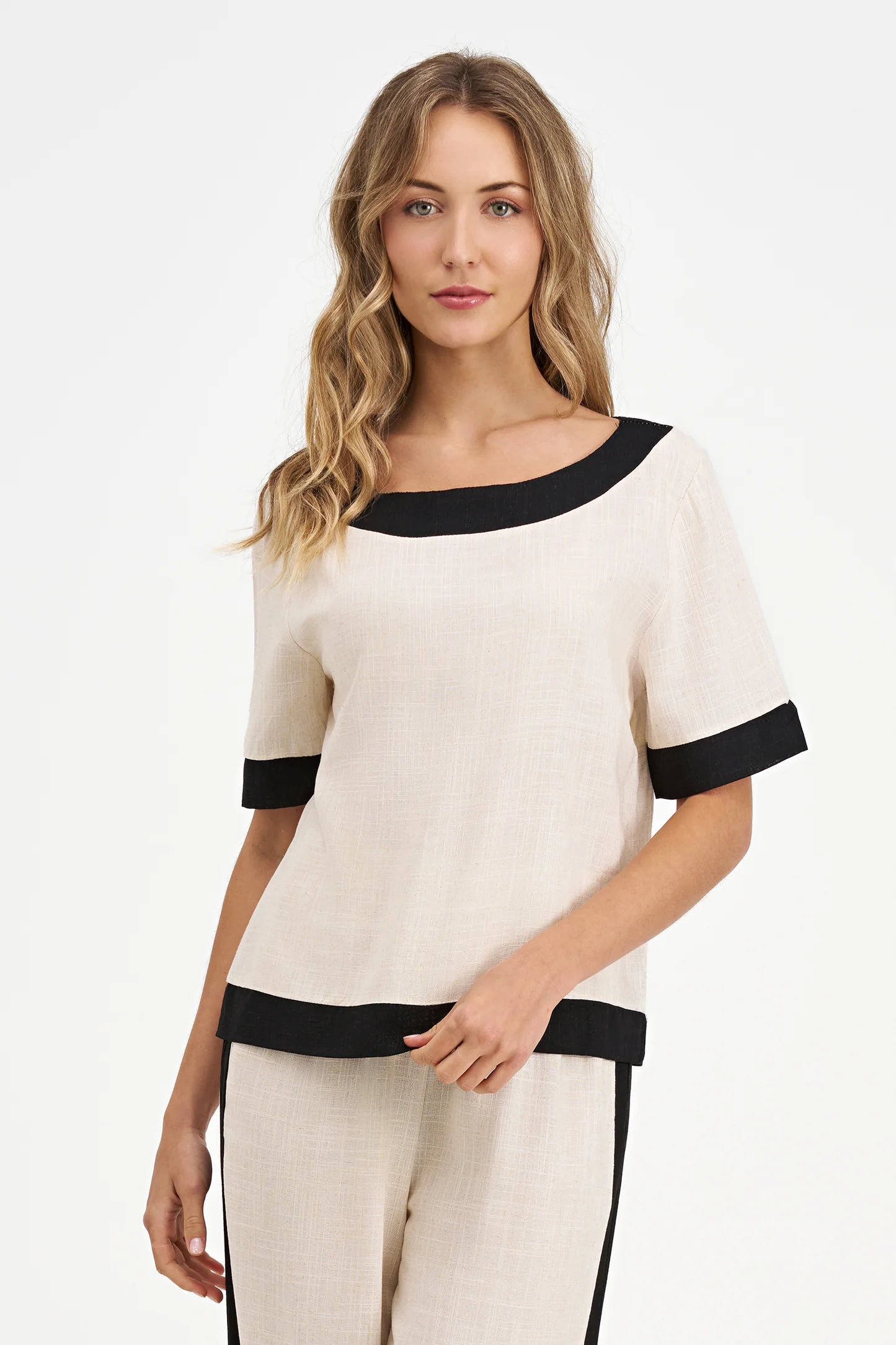 Short Sleeve Round Neck Top - Oat Combo