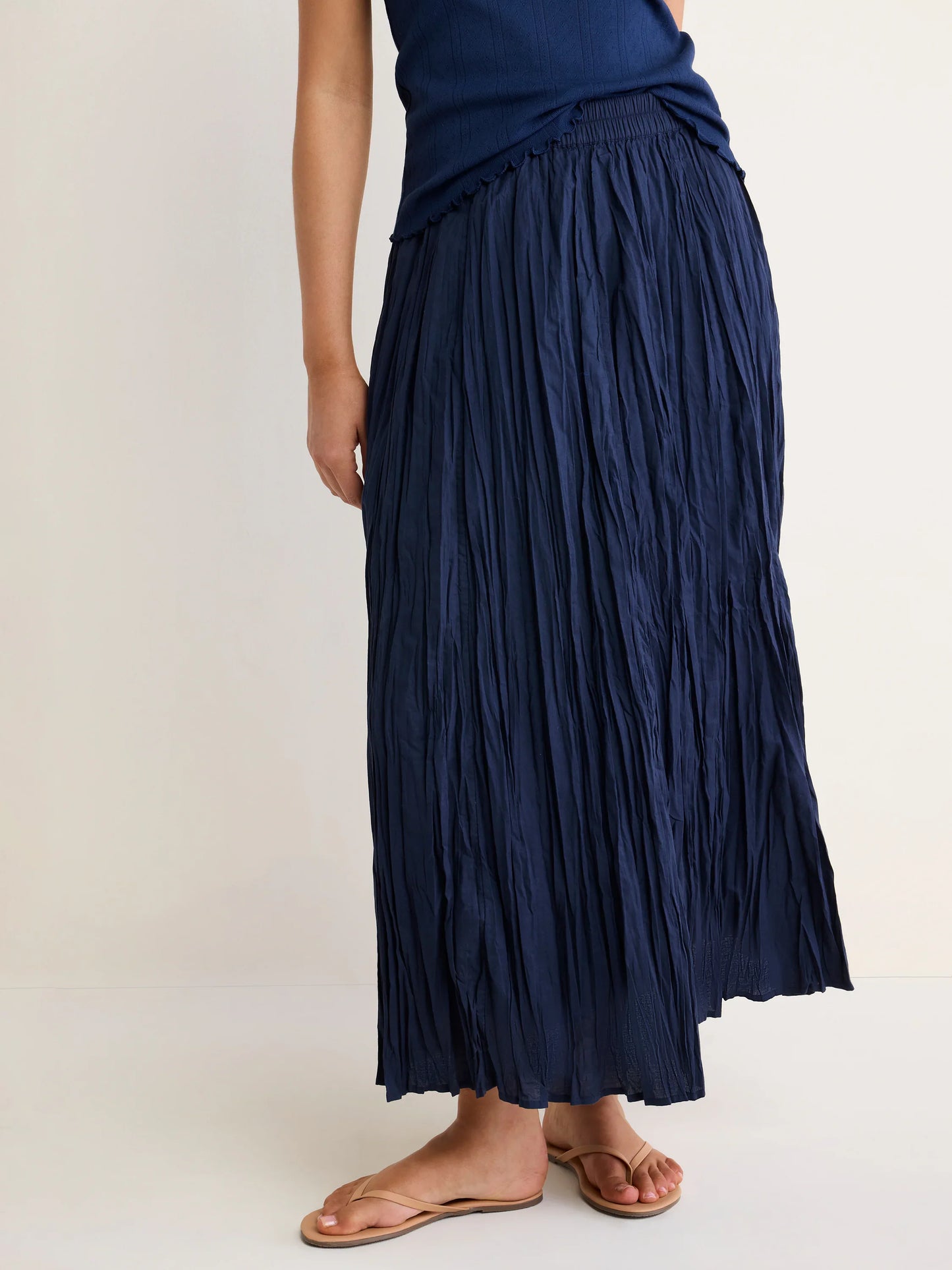 Midi Crinkle Skirt - Ink