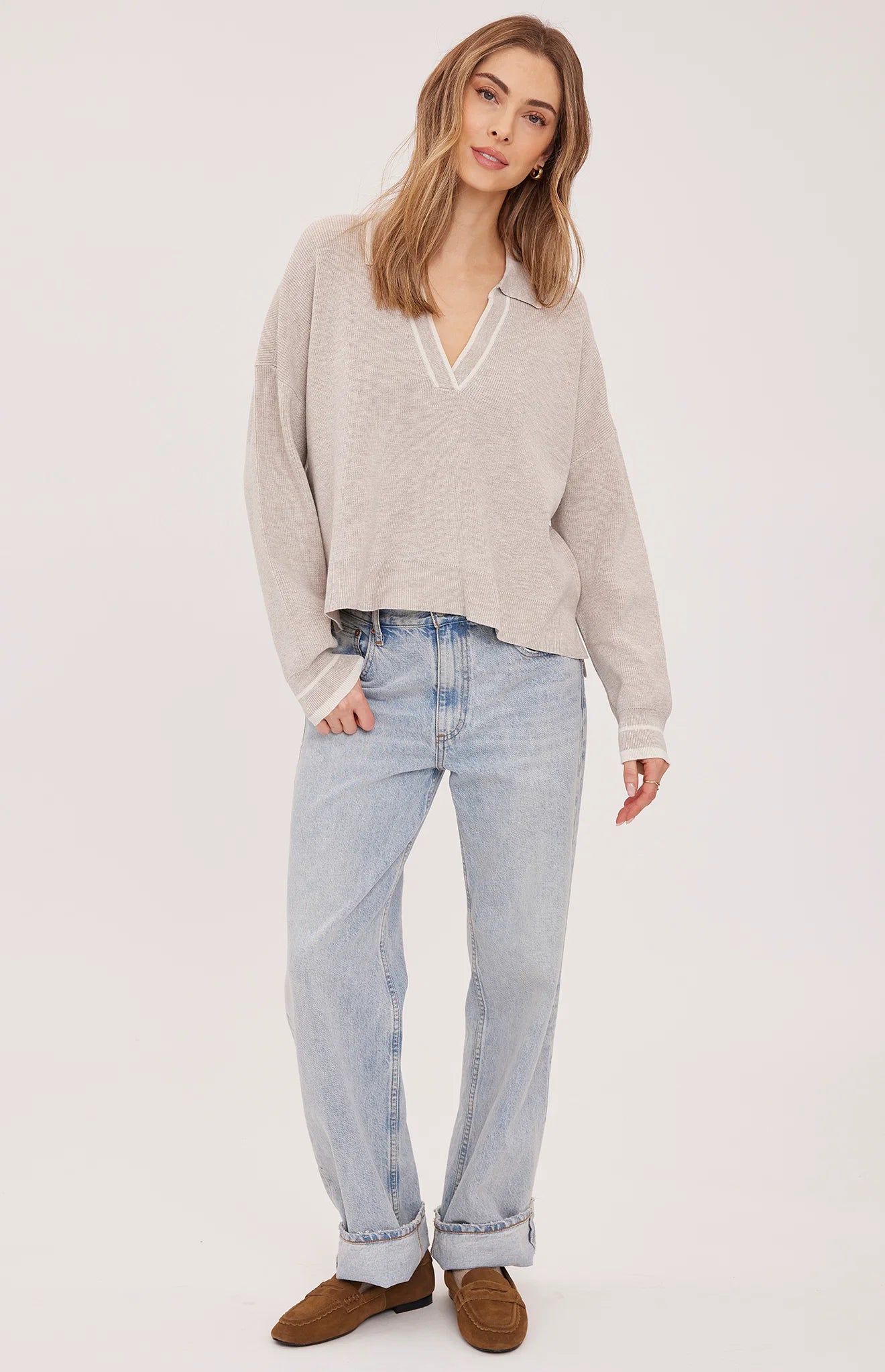Tristan V-Neck Pullover Sweater - Heather Taupe
