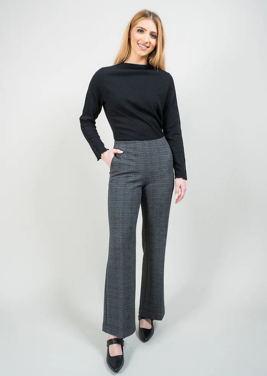 Lettuce Edged Top - Black