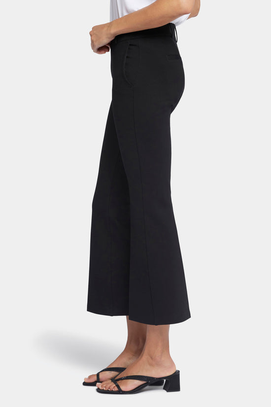 Pull-On Flare Ankle Pants - Black