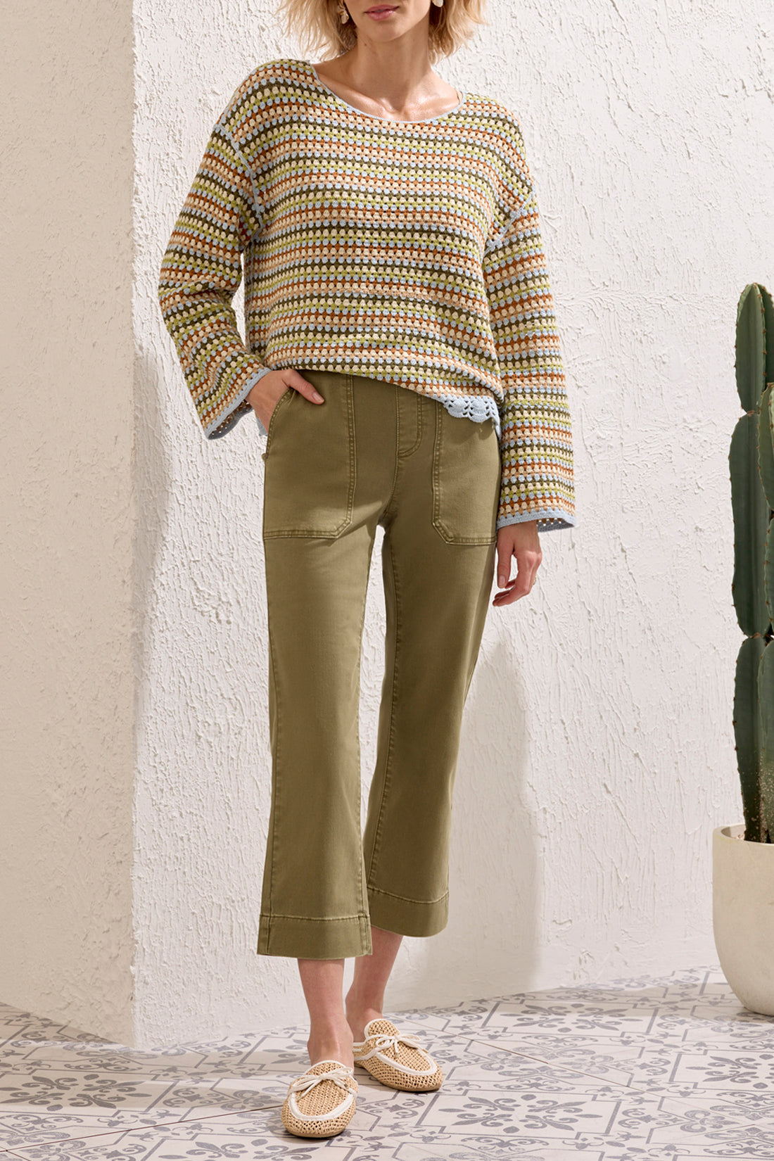Pull-On Capri Pants - Palm
