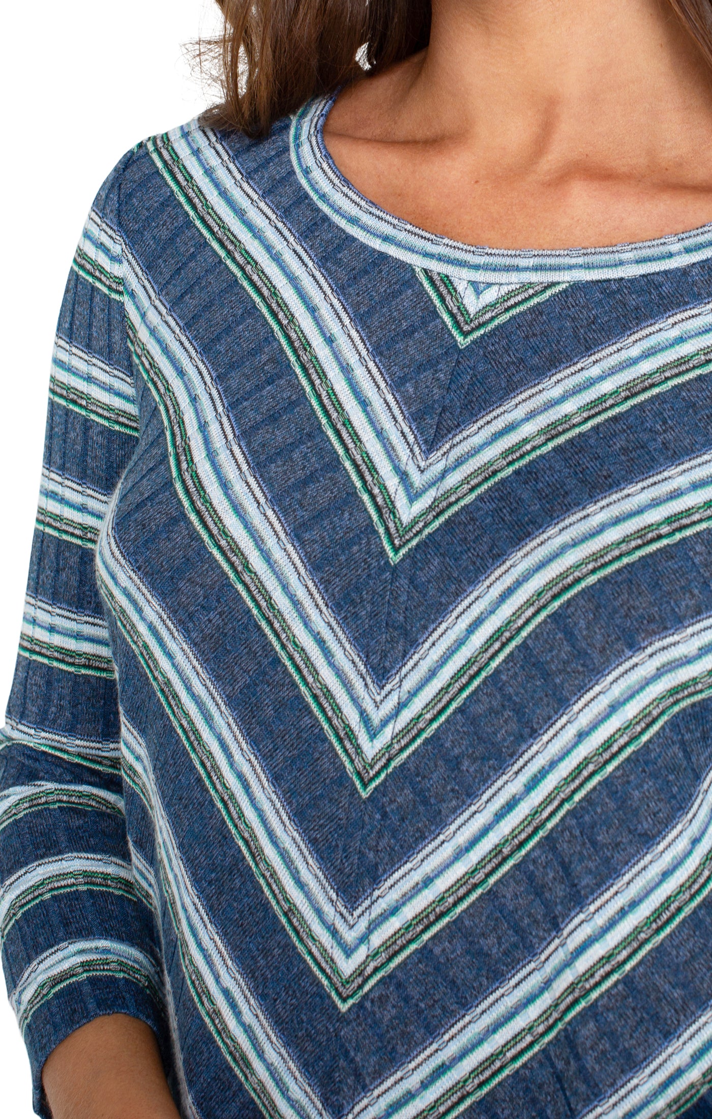 Miter Front Scoop Neck Tee with 3/4 Sleeves - Blue/Teal