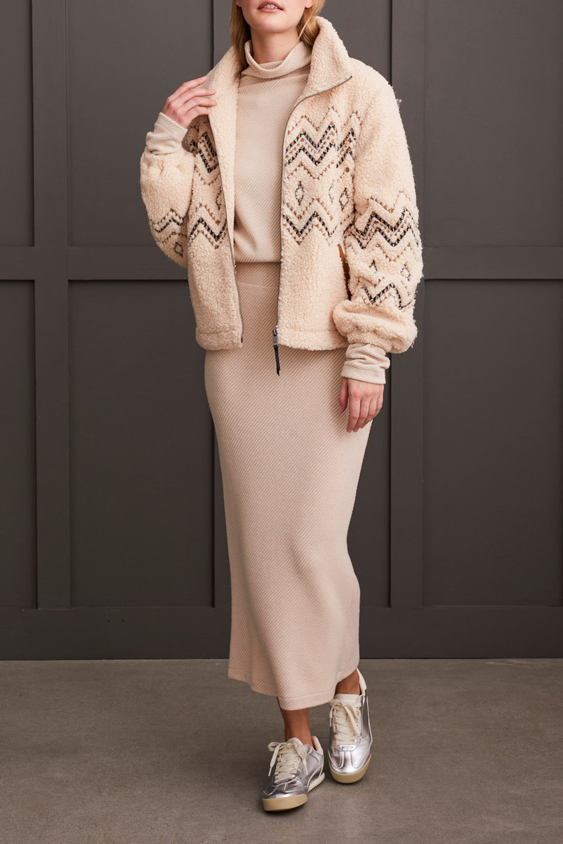 Berber Jacket with Zigzag Design - Latte