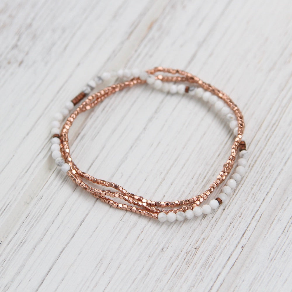 Load image into Gallery viewer, Delicate Scout Wrap - Howlite &amp;amp; Rose Gold
