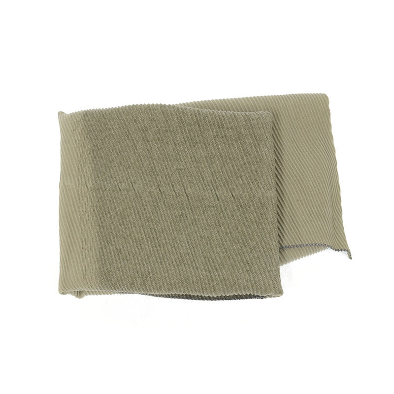 Load image into Gallery viewer, Ombre Pleated Scarf - Olive
