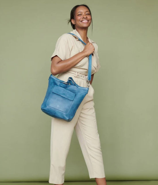 Load image into Gallery viewer, Bianca Tote / Crossbody - Sky Blue
