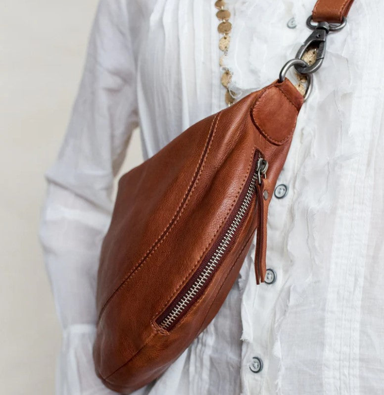 Callie Sling / Crossbody - Cognac