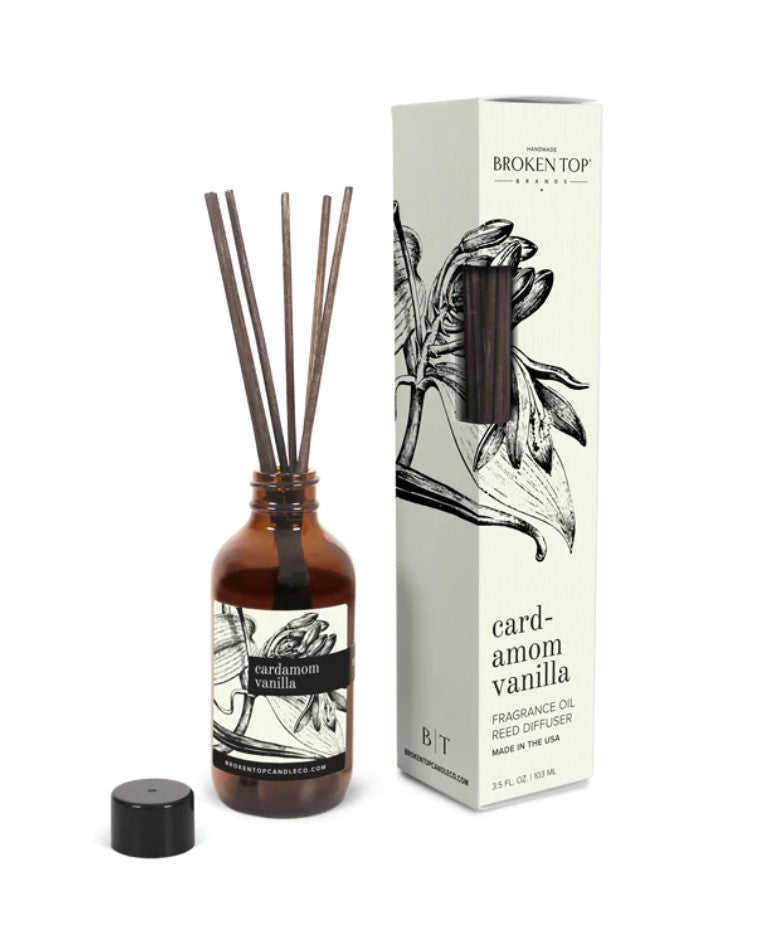 Load image into Gallery viewer, Cardamom Vanilla Reed Diffuser
